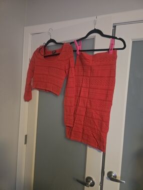 BEBE Two-Piece Coral Knit Crop Top & Skirt Set